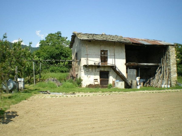 quadrivano in vendita a Barge