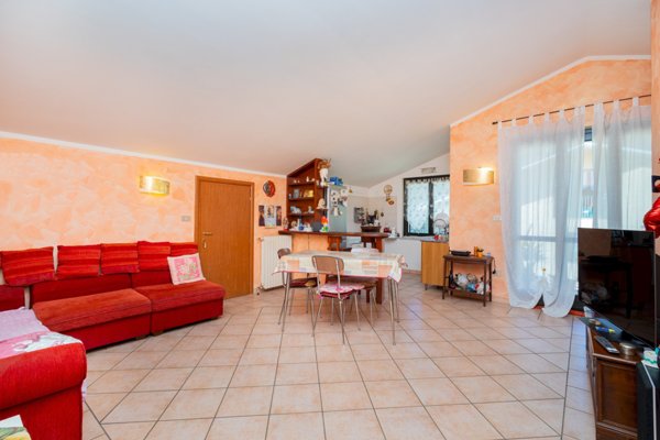 appartamento in vendita a Barge