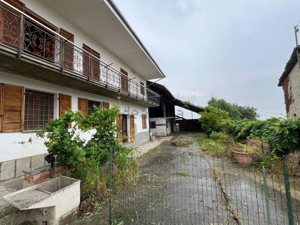 casale in vendita a Barge