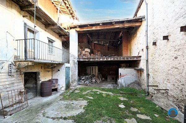 casa indipendente in vendita a Barge