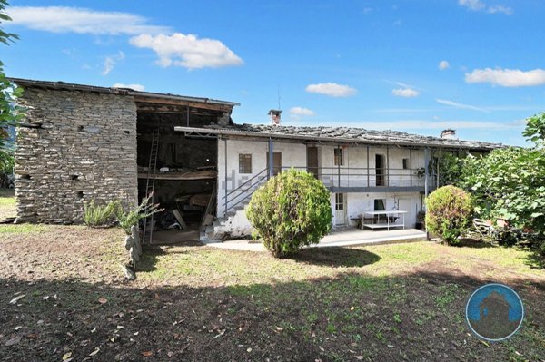 casa indipendente in vendita a Barge