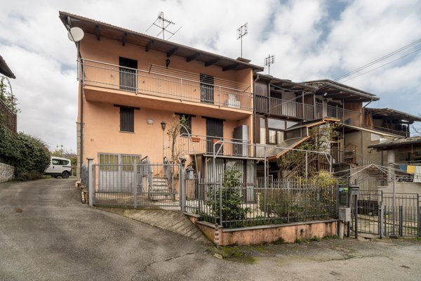 casa indipendente in vendita a Barge