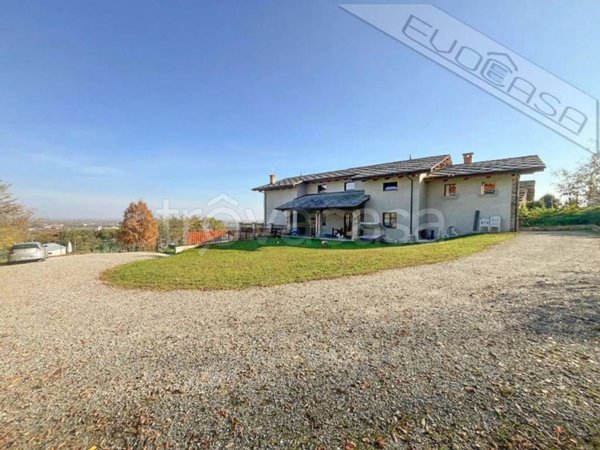 casa indipendente in vendita a Barge