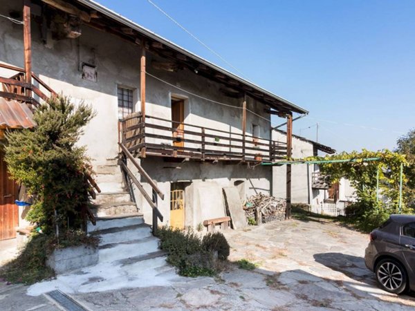 casa indipendente in vendita a Barge