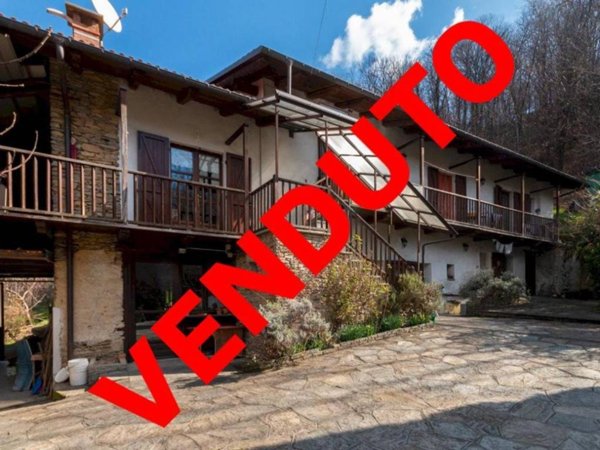 casa indipendente in vendita a Barge