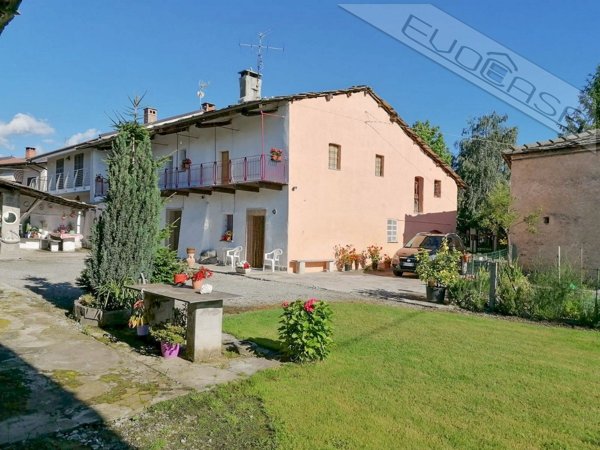 casa indipendente in vendita a Barge