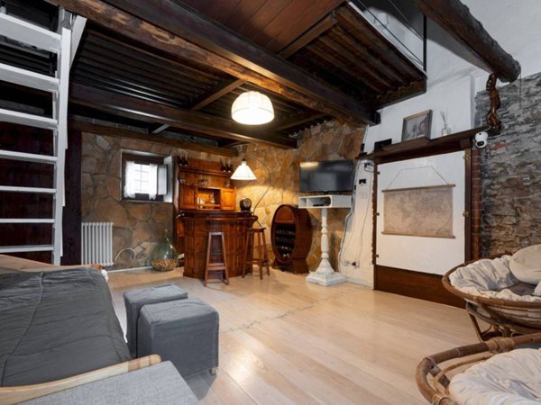 casa indipendente in vendita a Barge