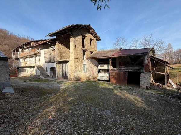 casa semindipendente in vendita a Barge
