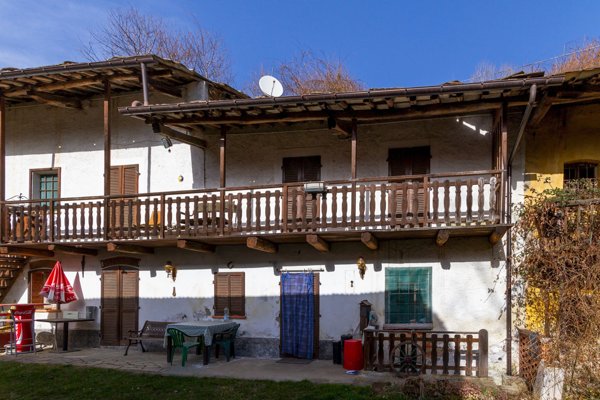 casa indipendente in vendita a Barge