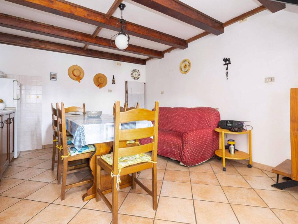 casa indipendente in vendita a Barge