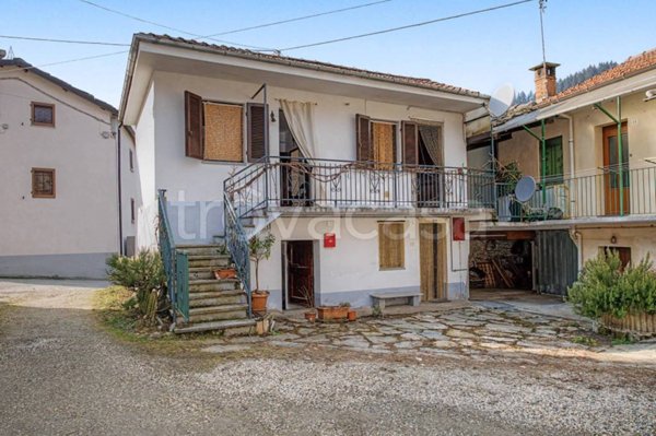 casa indipendente in vendita a Barge