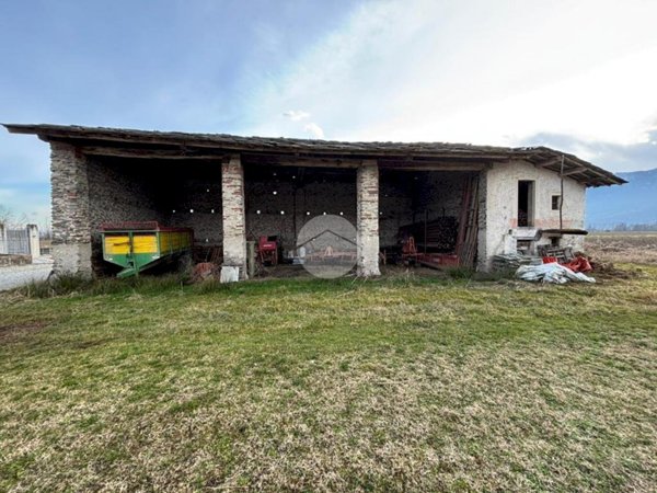 casale in vendita a Barge