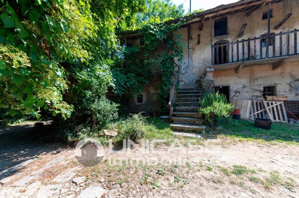 casa indipendente in vendita a Barge