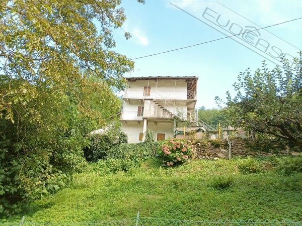 casa indipendente in vendita a Barge