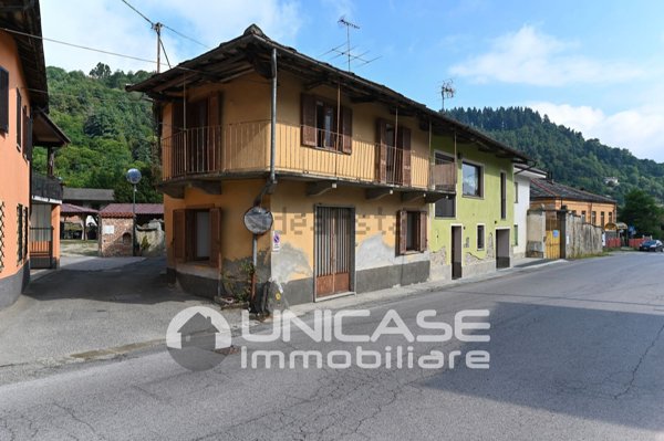 casa indipendente in vendita a Barge