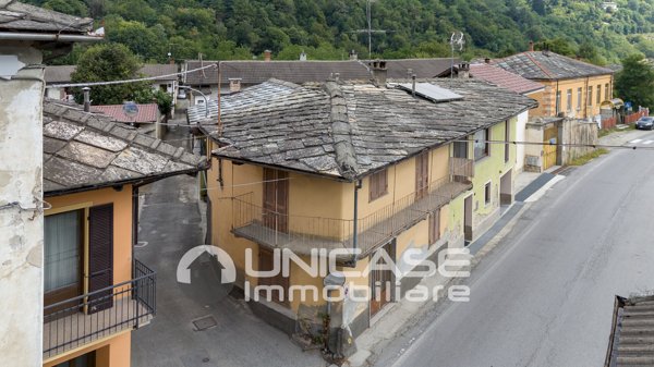 casa indipendente in vendita a Barge