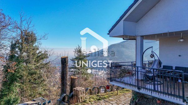 casa indipendente in vendita a Barge