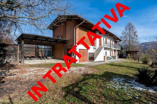 casa indipendente in vendita a Barge