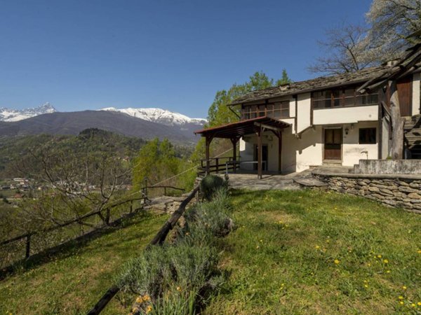 casa indipendente in vendita a Barge