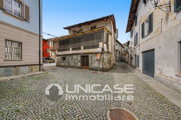casa indipendente in vendita a Barge