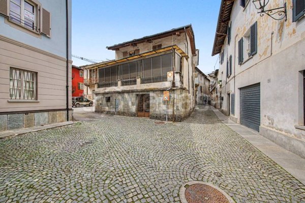 casa indipendente in vendita a Barge
