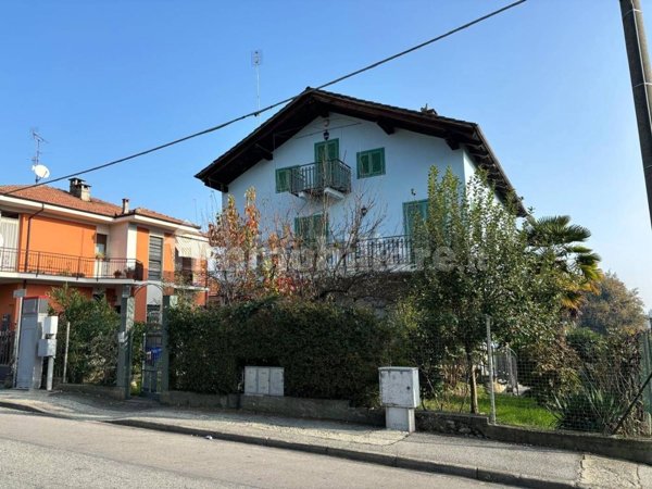 casa indipendente in vendita a Barge