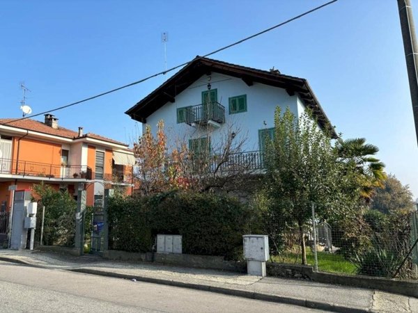 casa indipendente in vendita a Barge