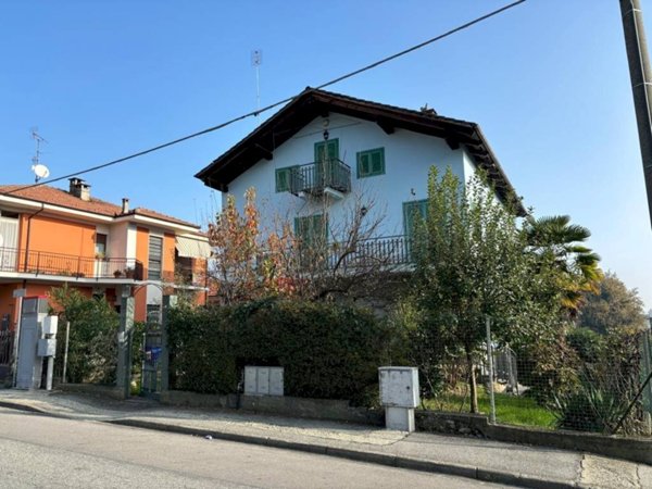 casa indipendente in vendita a Barge