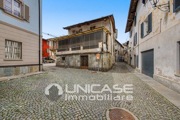 casa indipendente in vendita a Barge