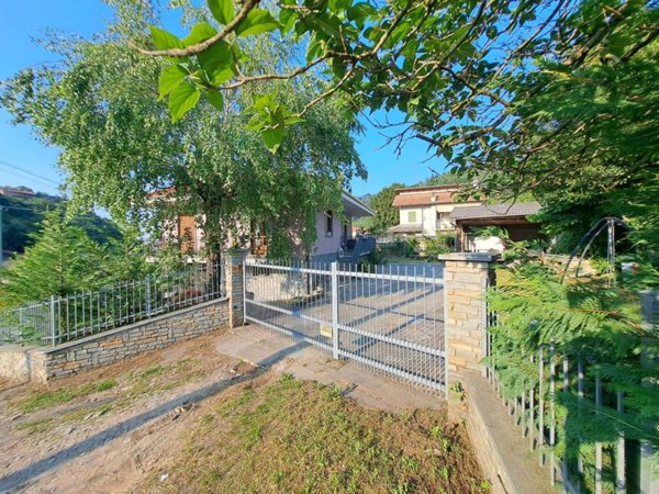 casa indipendente in vendita a Barge