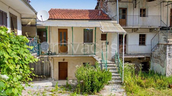 casa indipendente in vendita a Barge