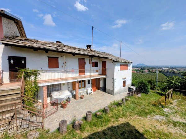 casa indipendente in vendita a Barge