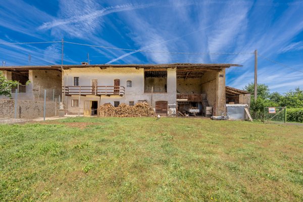 casa indipendente in vendita a Barge