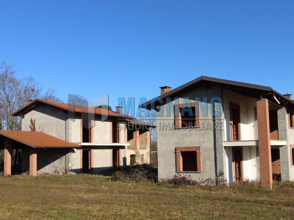 casa indipendente in vendita a Barge