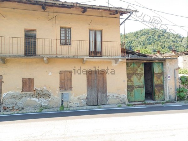 casa indipendente in vendita a Barge