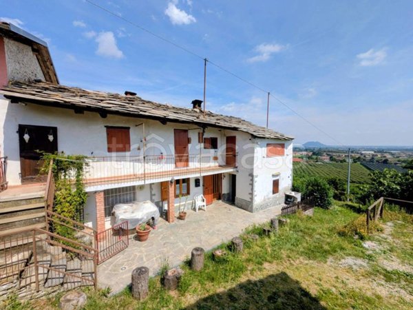 casa indipendente in vendita a Barge