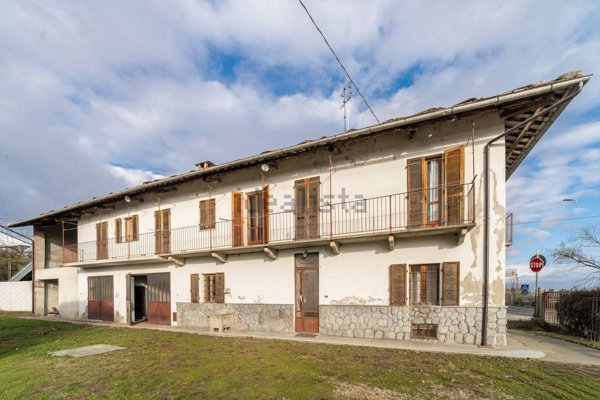 casa indipendente in vendita a Barge