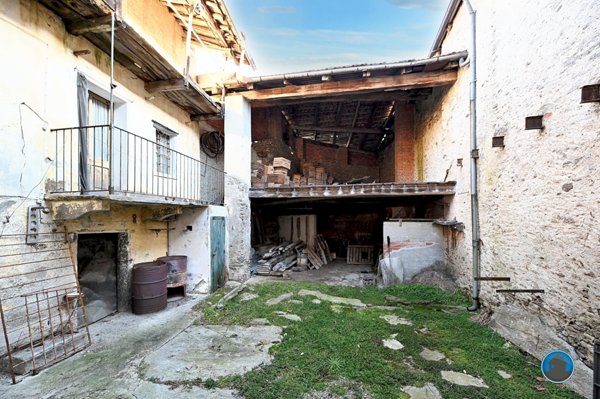 casa indipendente in vendita a Barge