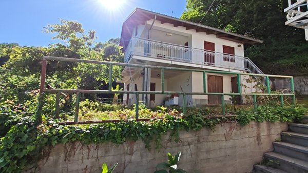 casa indipendente in vendita a Barge
