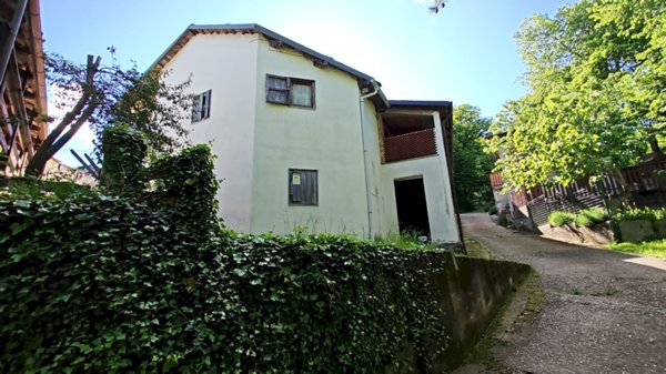 casa indipendente in vendita a Barge