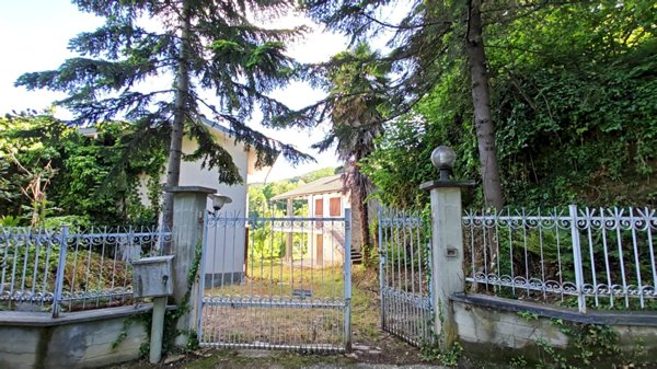 casa indipendente in vendita a Barge