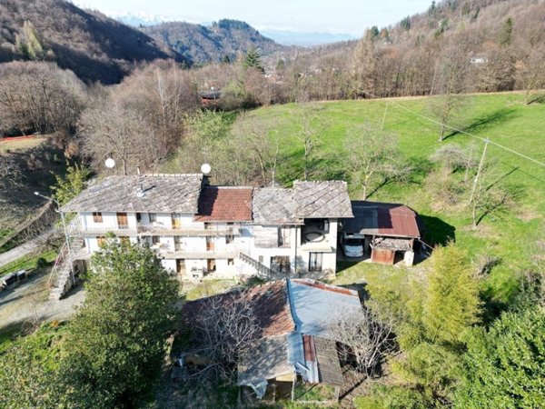 casa indipendente in vendita a Barge