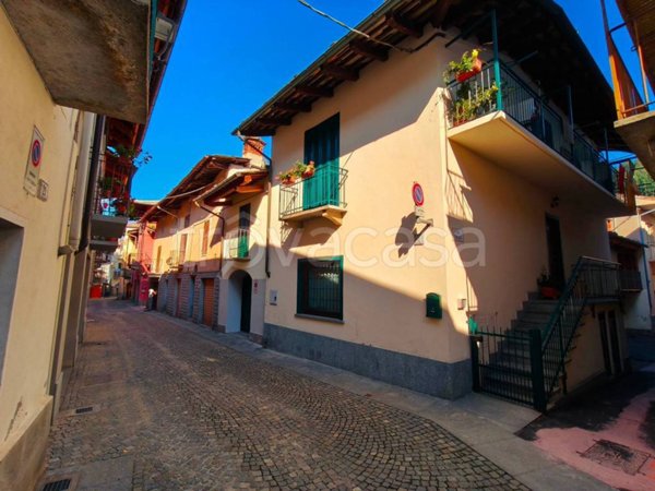 casa indipendente in vendita a Barge