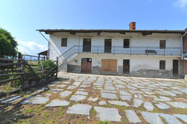 casa indipendente in vendita a Barge