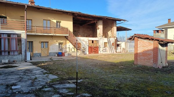 appartamento in vendita a Barge