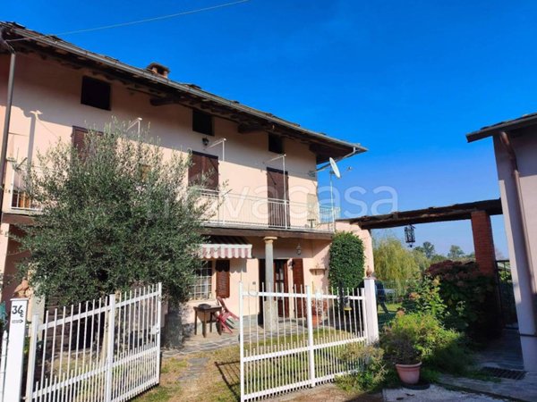 casa indipendente in vendita a Barge