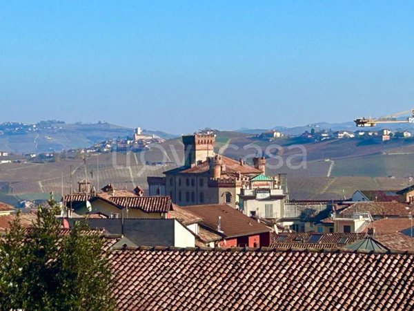 casa indipendente in vendita a Barolo