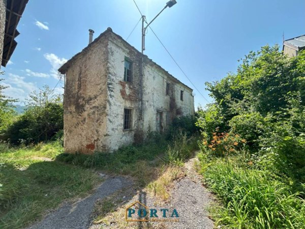 casa indipendente in vendita a Barolo