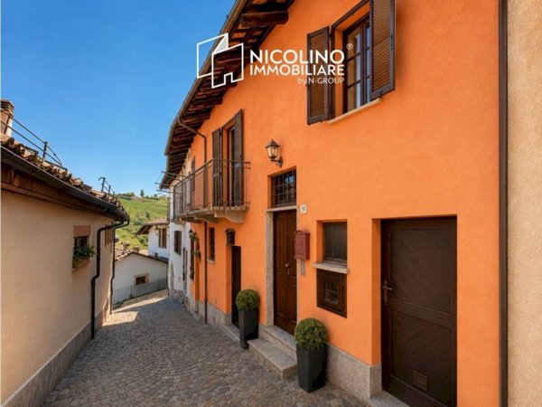 casa indipendente in vendita a Barolo