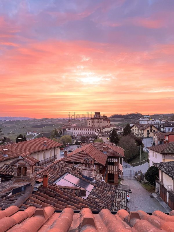 casa indipendente in vendita a Barolo